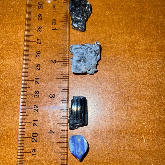 Mini Mineral Lot - Picture 11 of 12